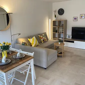  Appartement Juan-les-pins Cozy One Bedroom Near The Beaches And The Restaurants